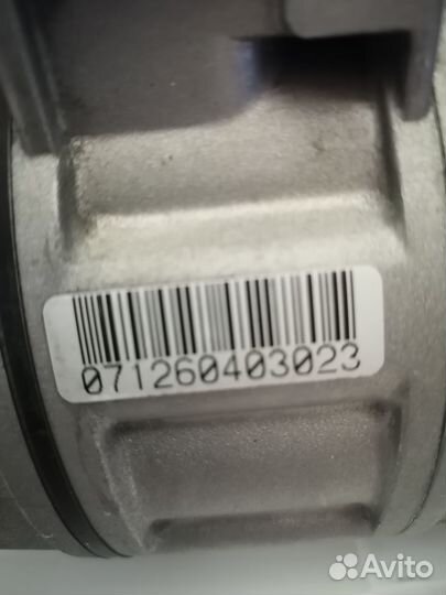 Компрессор кондиционера Volkswagen passat 6