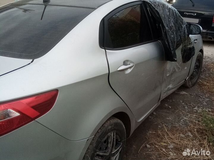 Kia Rio 1.4 МТ, 2014, 130 000 км