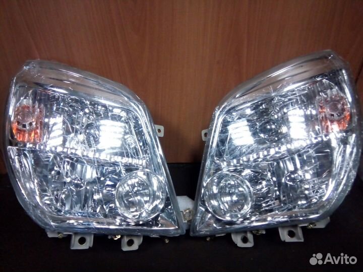 Фара Фотон 1069 1049 1039 1089 12-24V левая/правая