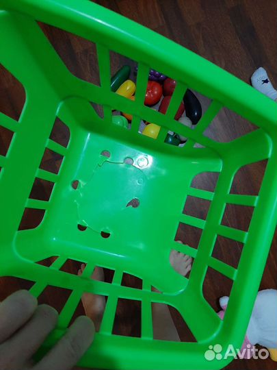 Тележка с фруктами