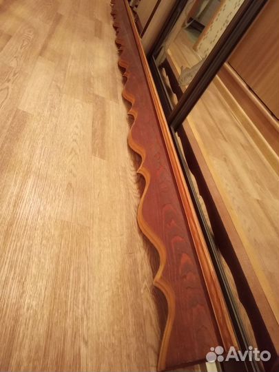 Карниз резной массив дерева тонированный