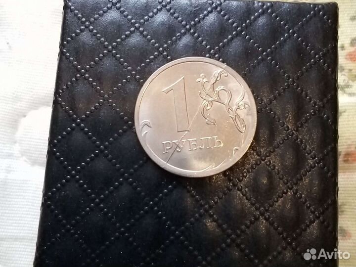Заводской редкий брак.Раскол монеты