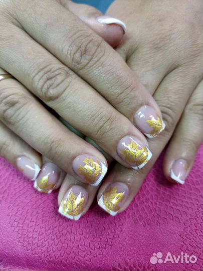 Наращивание ногтей, шеллак, аппаратный маникюр