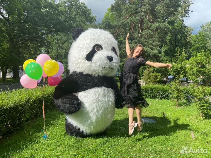 Большой белый медведь.Ростовая кукла.Подарок