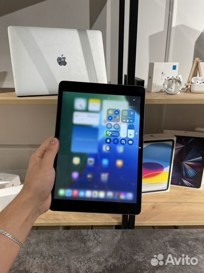 iPad 9 поколения 64gb