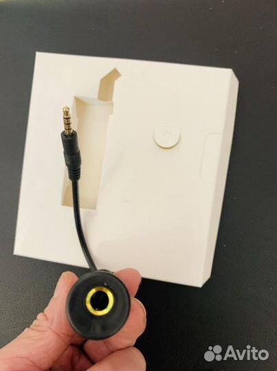 Цифровой гитарный интерфейс для iPhone