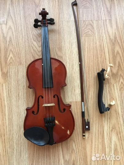 Скрипка 1/4 б/у