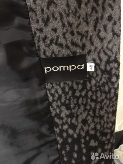 Пальто pompa 48