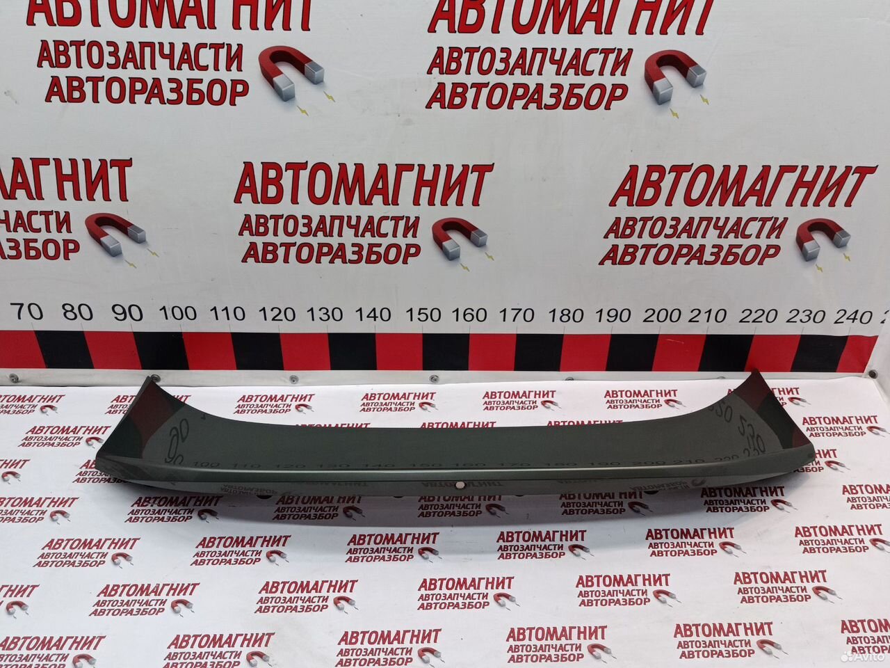 Накладка крышки багажника Zeekr 001 рест