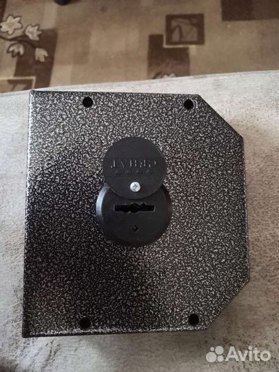 Дверной замок