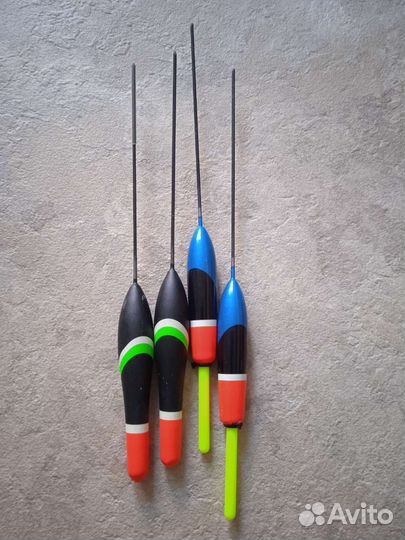 Поплавки, удочка для зимней рыбалки