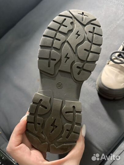 Ботинки зимние для девочки 36 размер