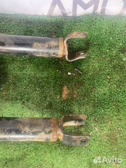 Пневмоамортизатор подвески задний Bentley