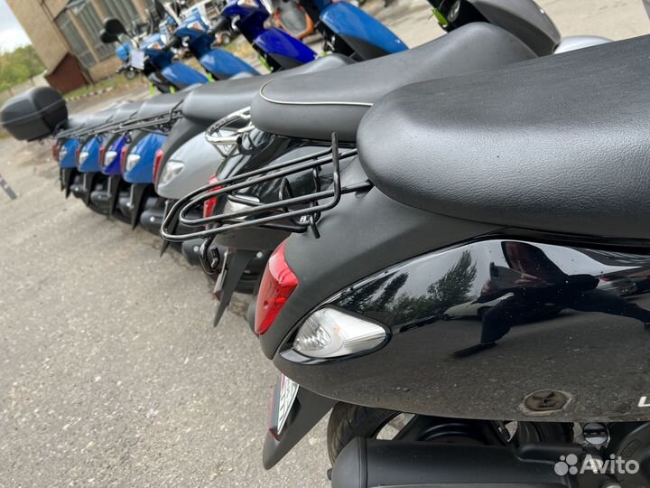 Скутер Suzuki Lets 6