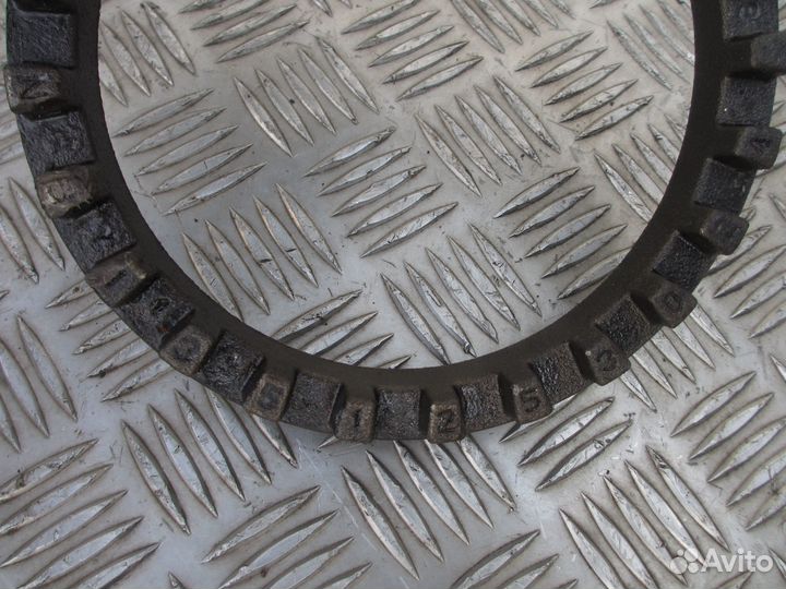 Кольцо заднего редуктора MAN 81351253024