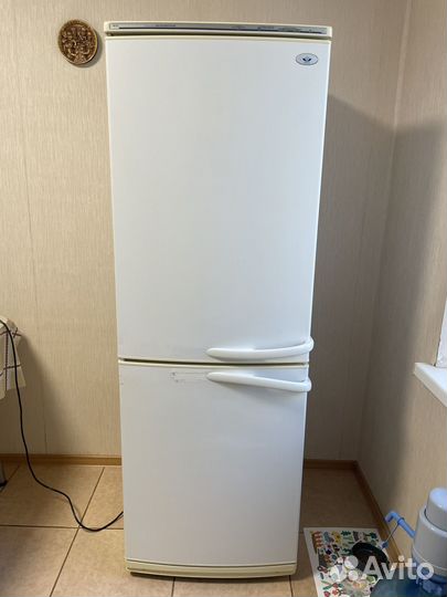 Холодильник атлант бу