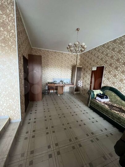 Дом 380 м² на участке 17,2 сот.