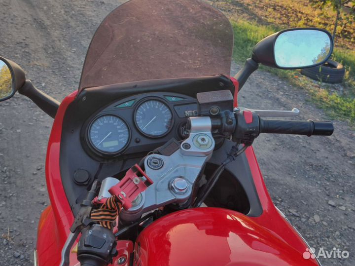 Suzuki Katana 600