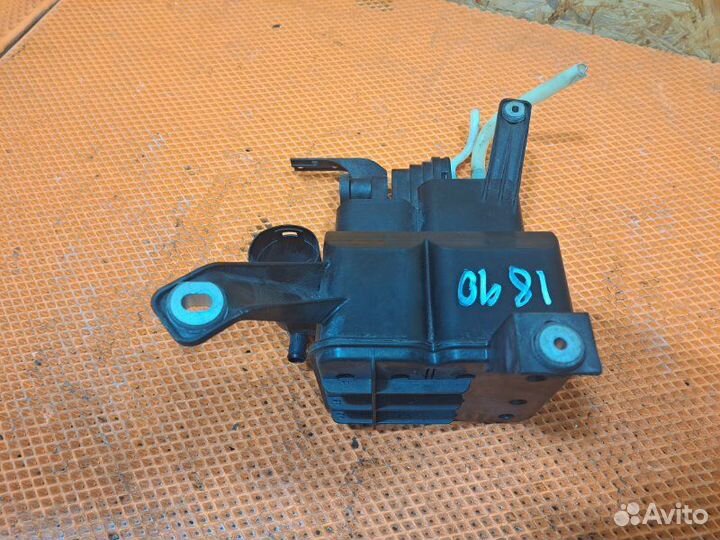 Абсорбер Audi Q7 4L BHK 2009