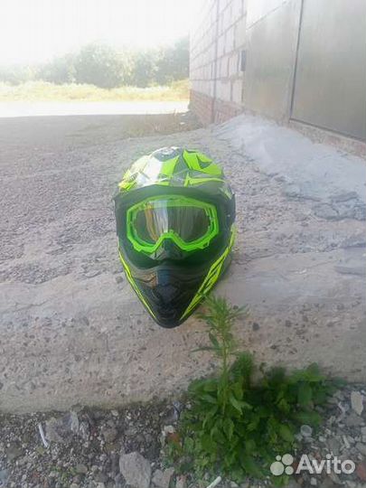 Кроссовый шлем с очками