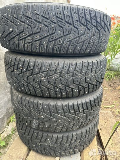 Hankook Winter I'Pike RS2 W429 175/65 R14