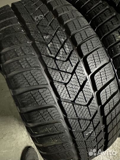 Pirelli Winter Sottozero 3 225/45 R17 91H