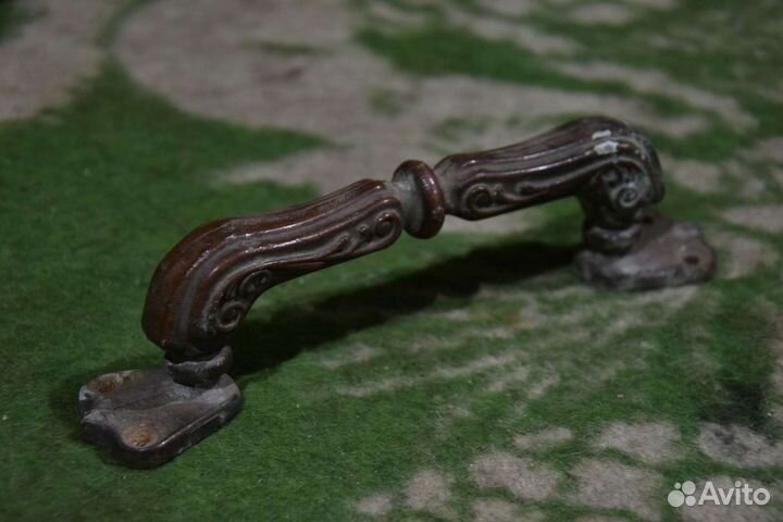 Винтажная дверная ручка