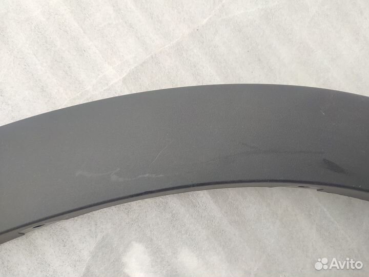 Молдинг крыла передний правый BMW E70