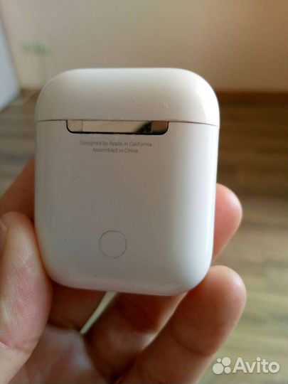 Наушники Apple