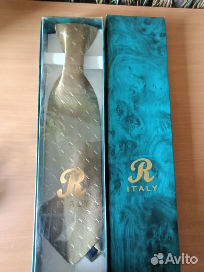 Новый Галстук мужской шелковый Италия Roberta