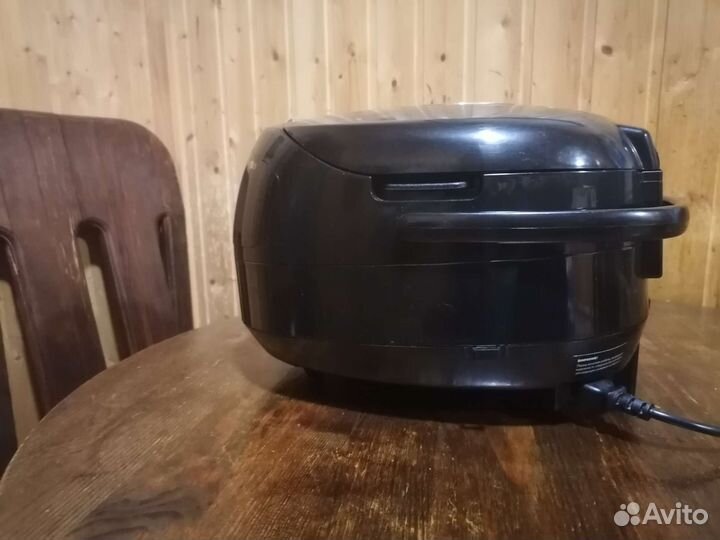 Мультиварка redmond