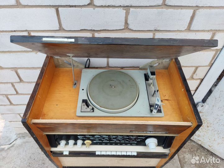 Радиола VEF Rapsodija