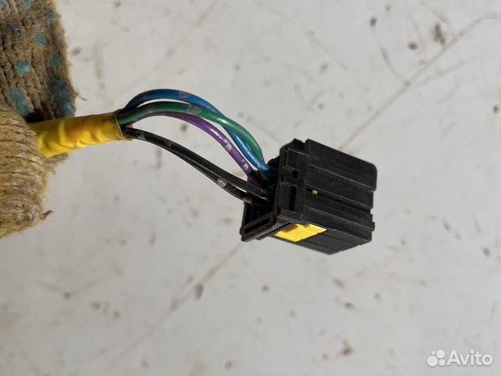 Правое боковое зеркало nissan almera classic b10