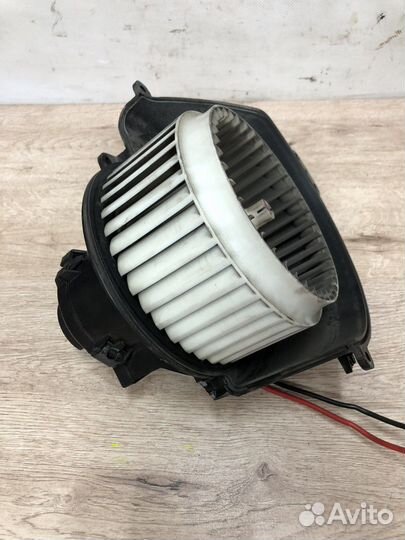 Моторчик отопителя Opel Astra h