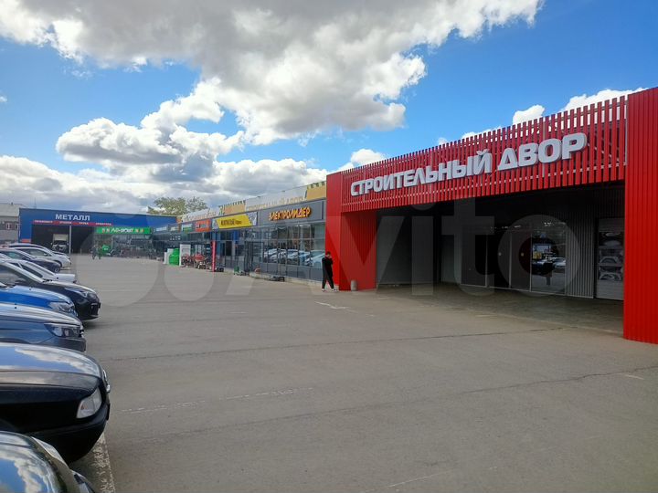 Уличный павильон у ТЦ Аксон, 34 м²