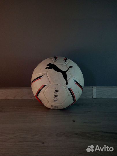 Футбольный мяч