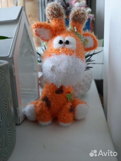 Жираф вязаный