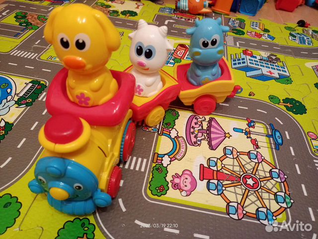 Паровозик музыкальный