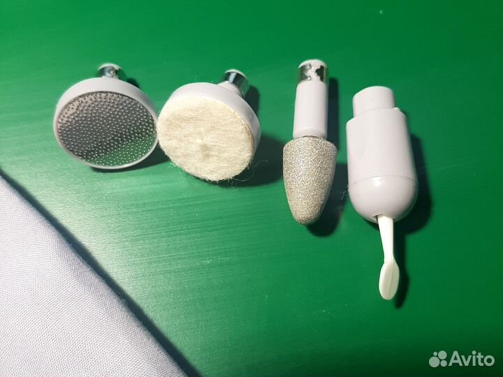 Набор для маникюра и педикюра Vitek VT-2202 Lilac