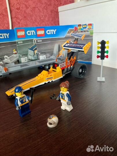 Lego city 60151 (Грузовик для перевозки драгстера)