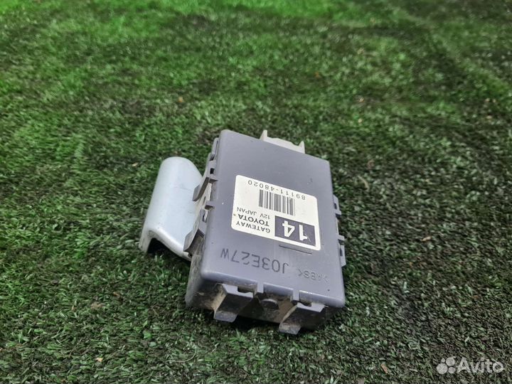 Блок электронный Lexus Rx-300/330/350/400H