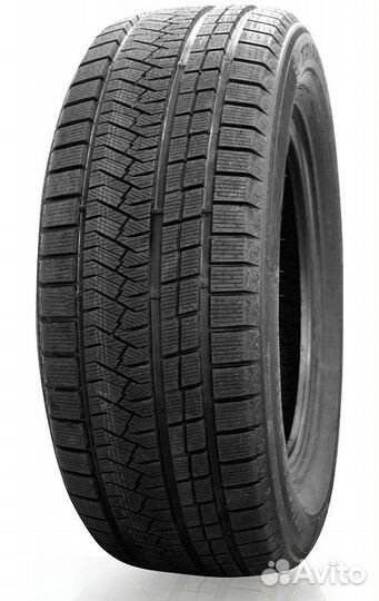 Triangle Trin PL02 255/40 R18 99V