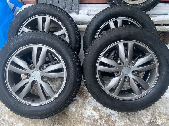 Колеса в сборе hakkapelitta 9 205/60R16