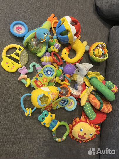 Игрушки, маша и медведь, микки, погремушки