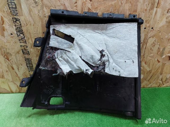 Обшивка багажника левая Bmw X5 E53 M54 2005