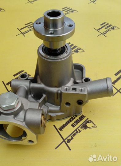 Помпа Yanmar 4TNE86