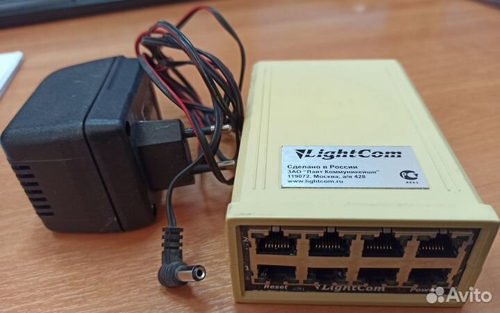 Управляемый коммутатор LightCom LC-S100-8v2