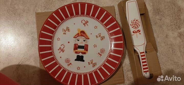 Тарелка для торта с лопаткой