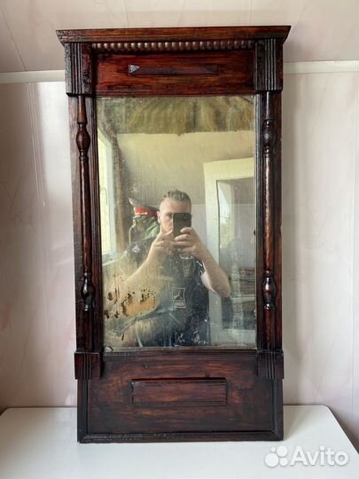 Зеркало старинное