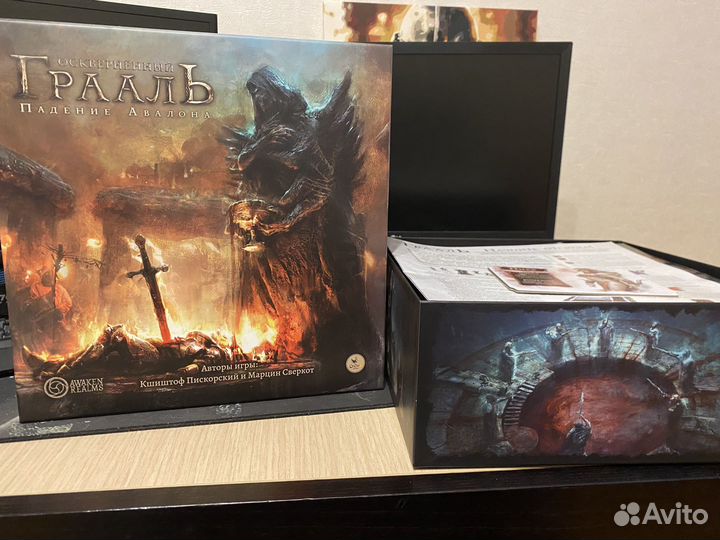 Игра настольная Оскверненный Грааль